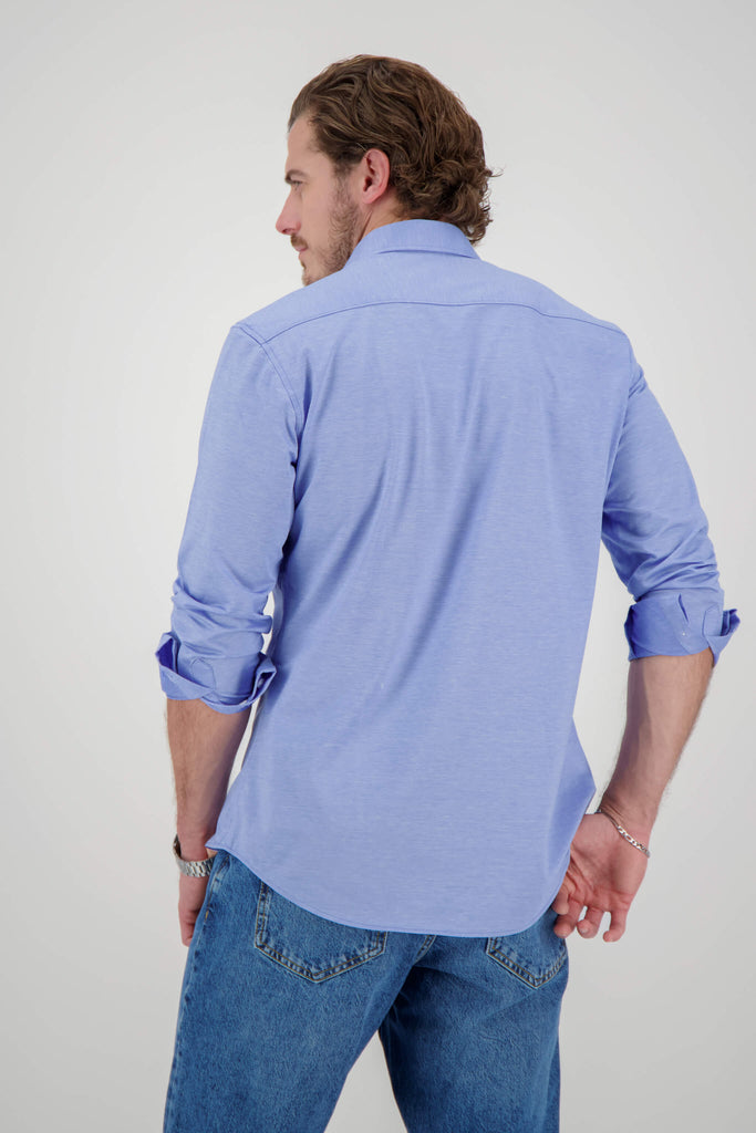 Montebello Celeste Dress shirt worn by model, back view